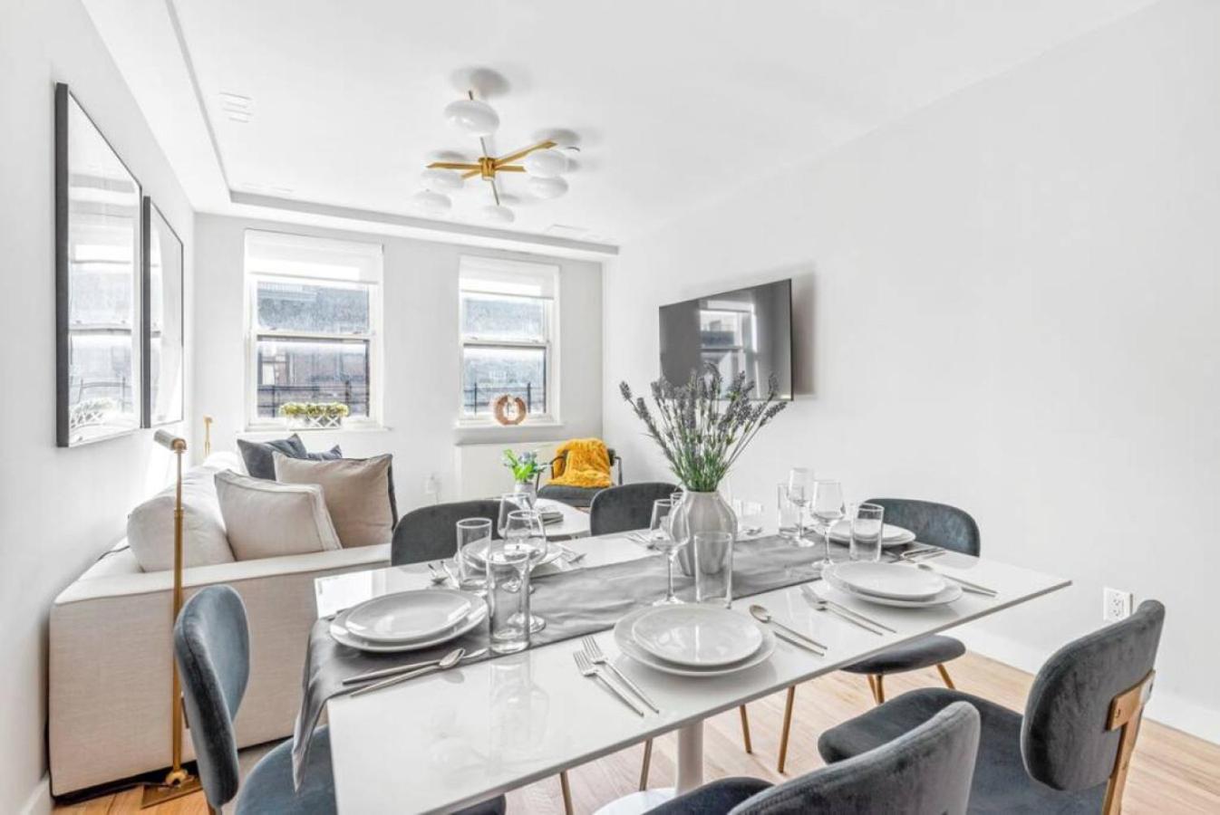 3br Penthouse With Massive Private Rooftop *